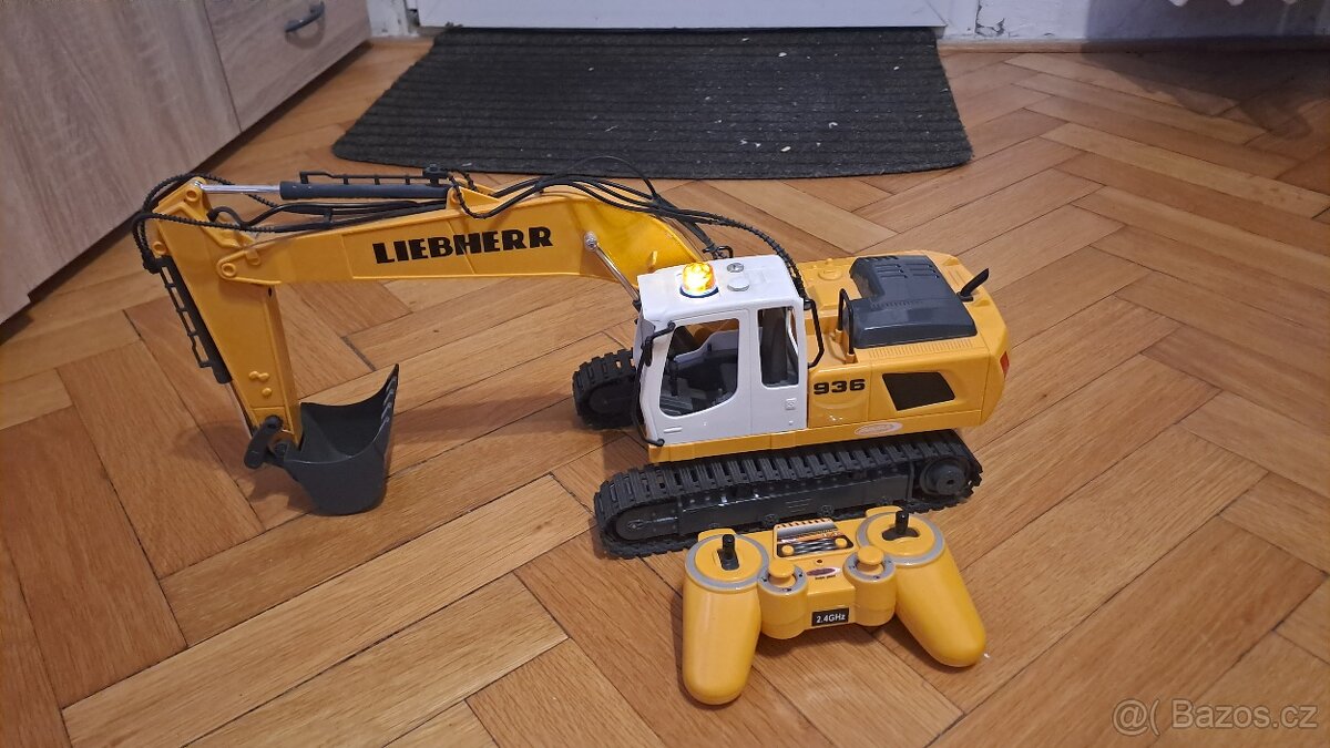 RC stavební stroje - nakladač, bagr, nákladní auto - 2