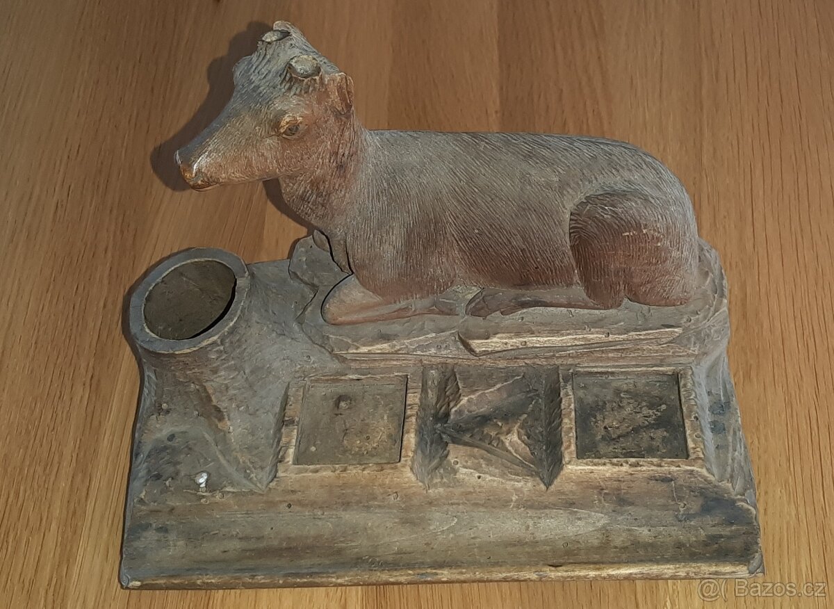 Dřevořezba - kalamář - 2