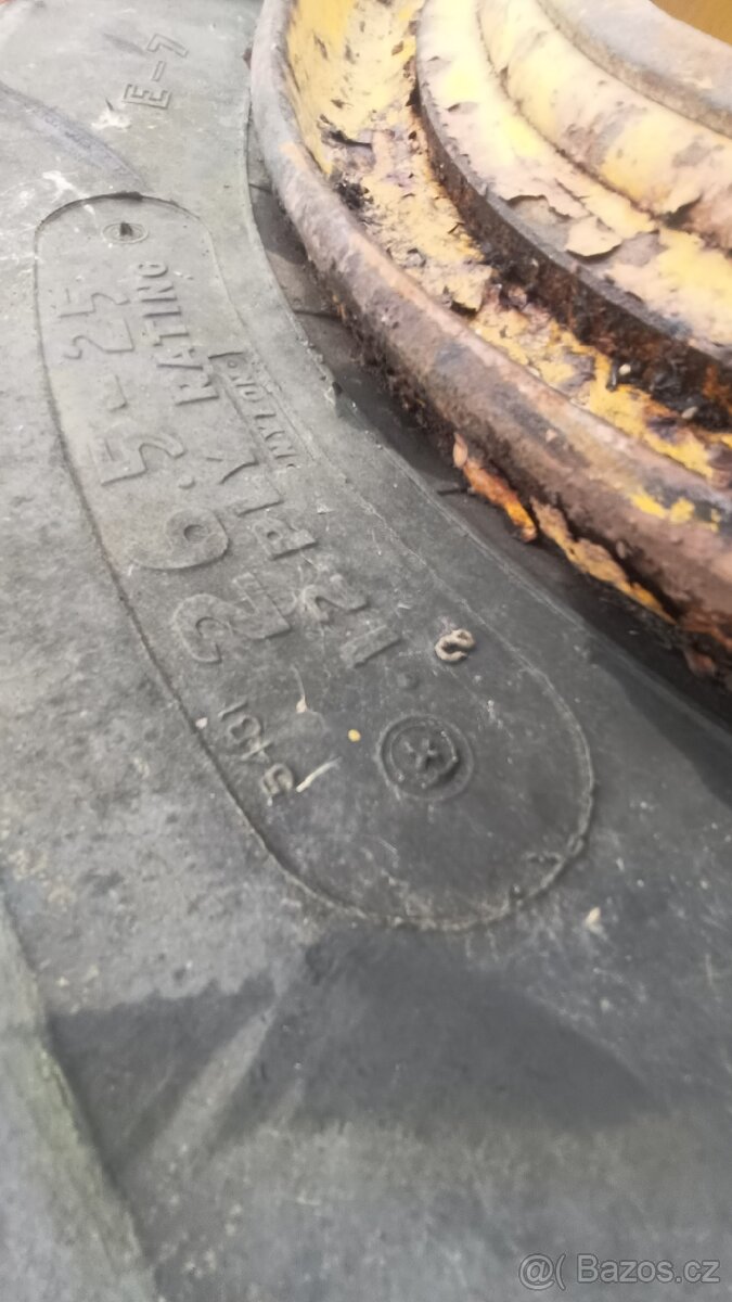 Kompletní kola 26,5-25 - 2