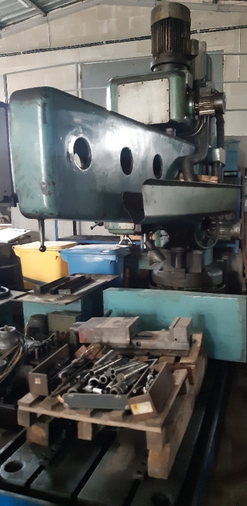 Otočná sloupová vrtačka VR 6 A - 2