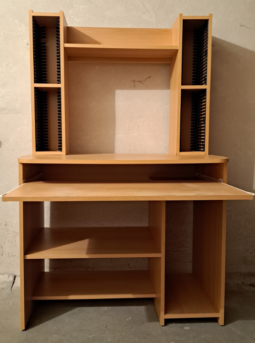 počítačový stolek - 2