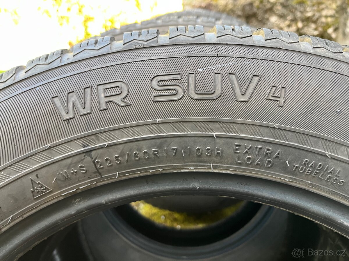 Zimní pneu Nokian 225/60 R17 - 2