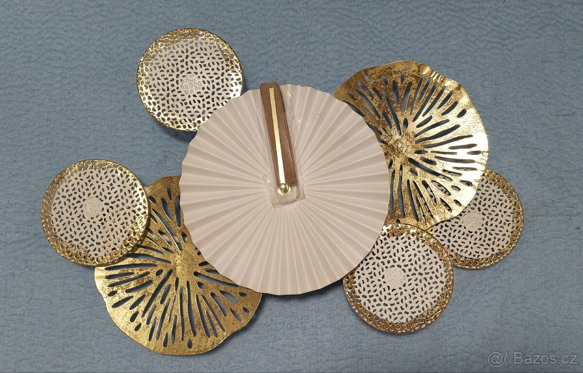 Dekorativní kovové hodiny - 2