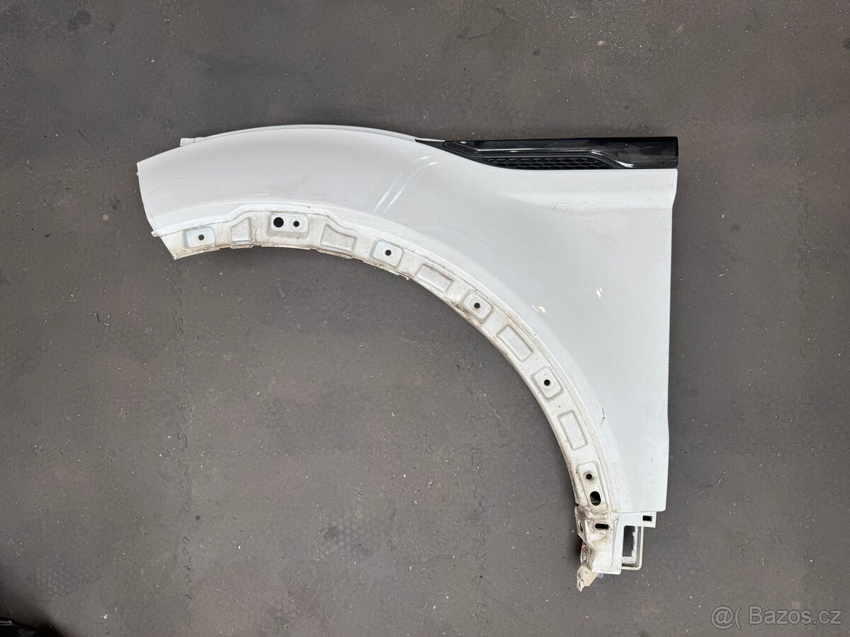 Levý přední blatník Land Rover Evoque l538 - 2