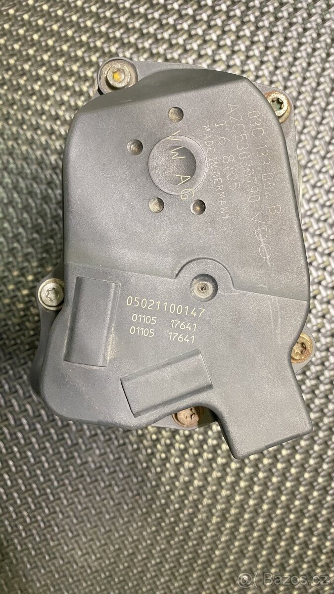 Škrtící klapka - 2