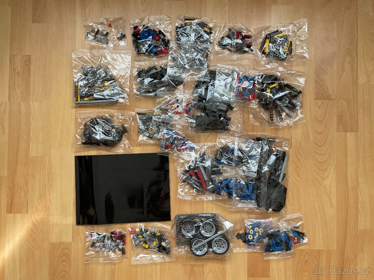 42111 Domův Dodge Charger - 2