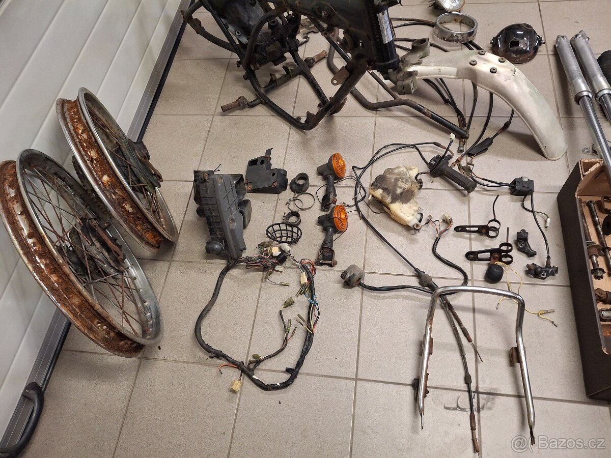 Yamaha DT 175 MX - 2