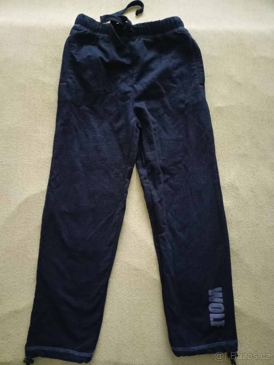 Dětské tepláky vel. 140 - 2