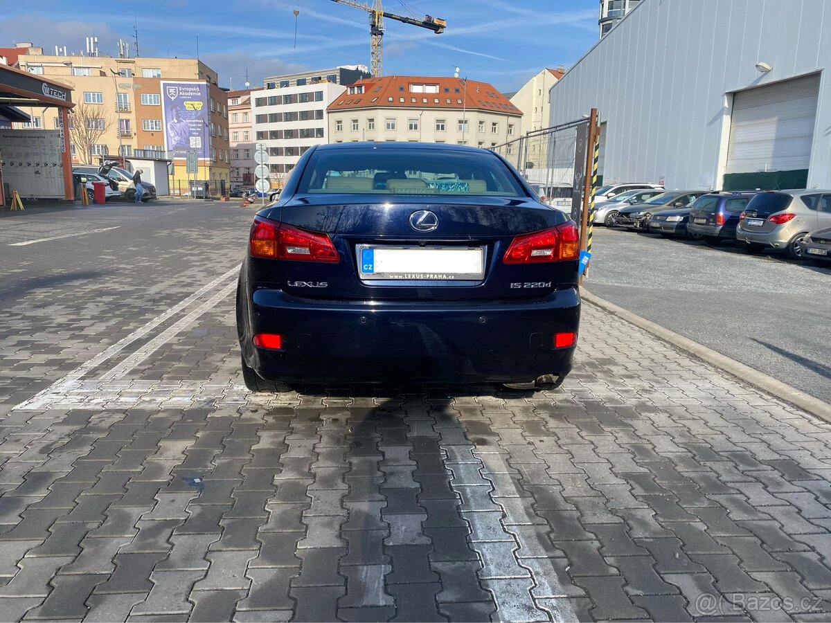 Lexus IS220d - 2