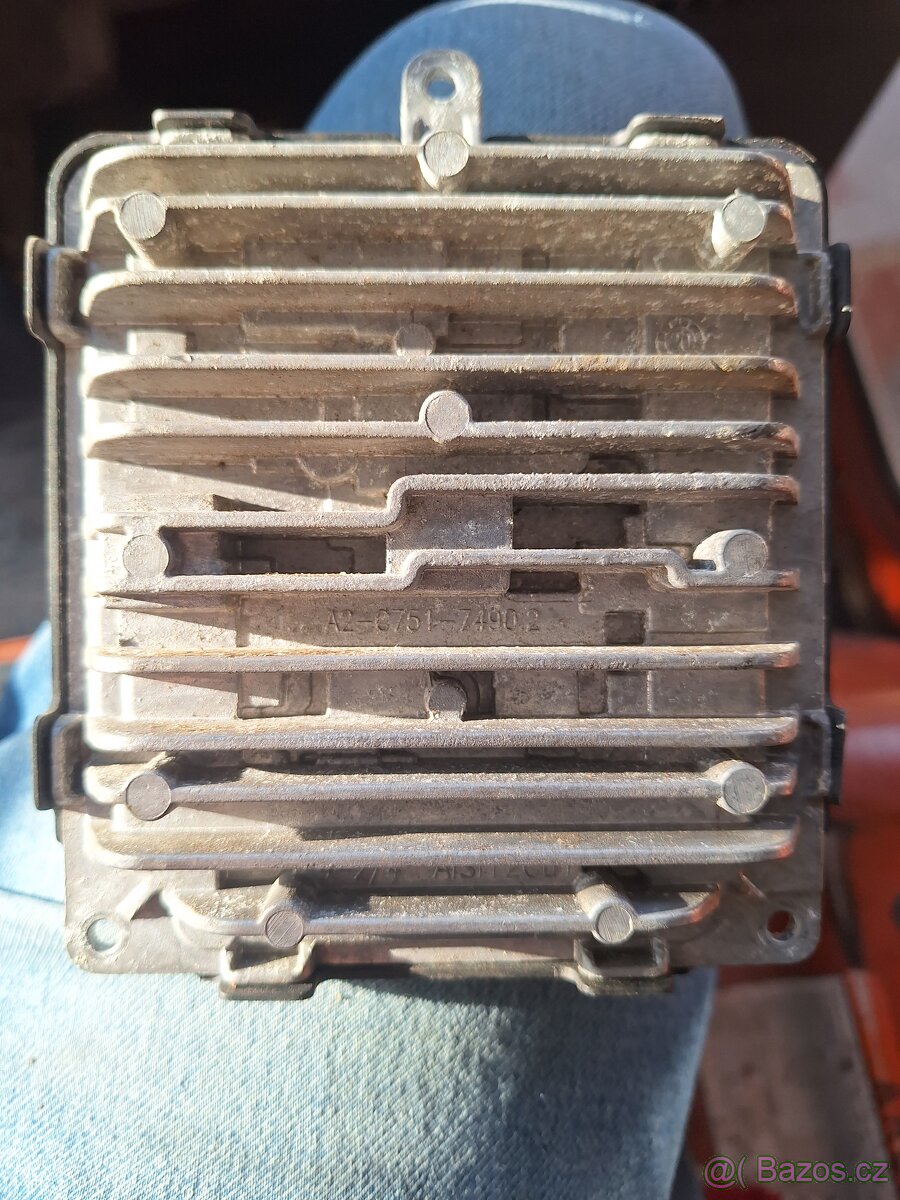 Volvo - 2