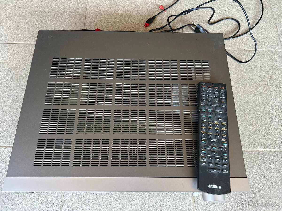 Yamaha RX-V530RDS - 2