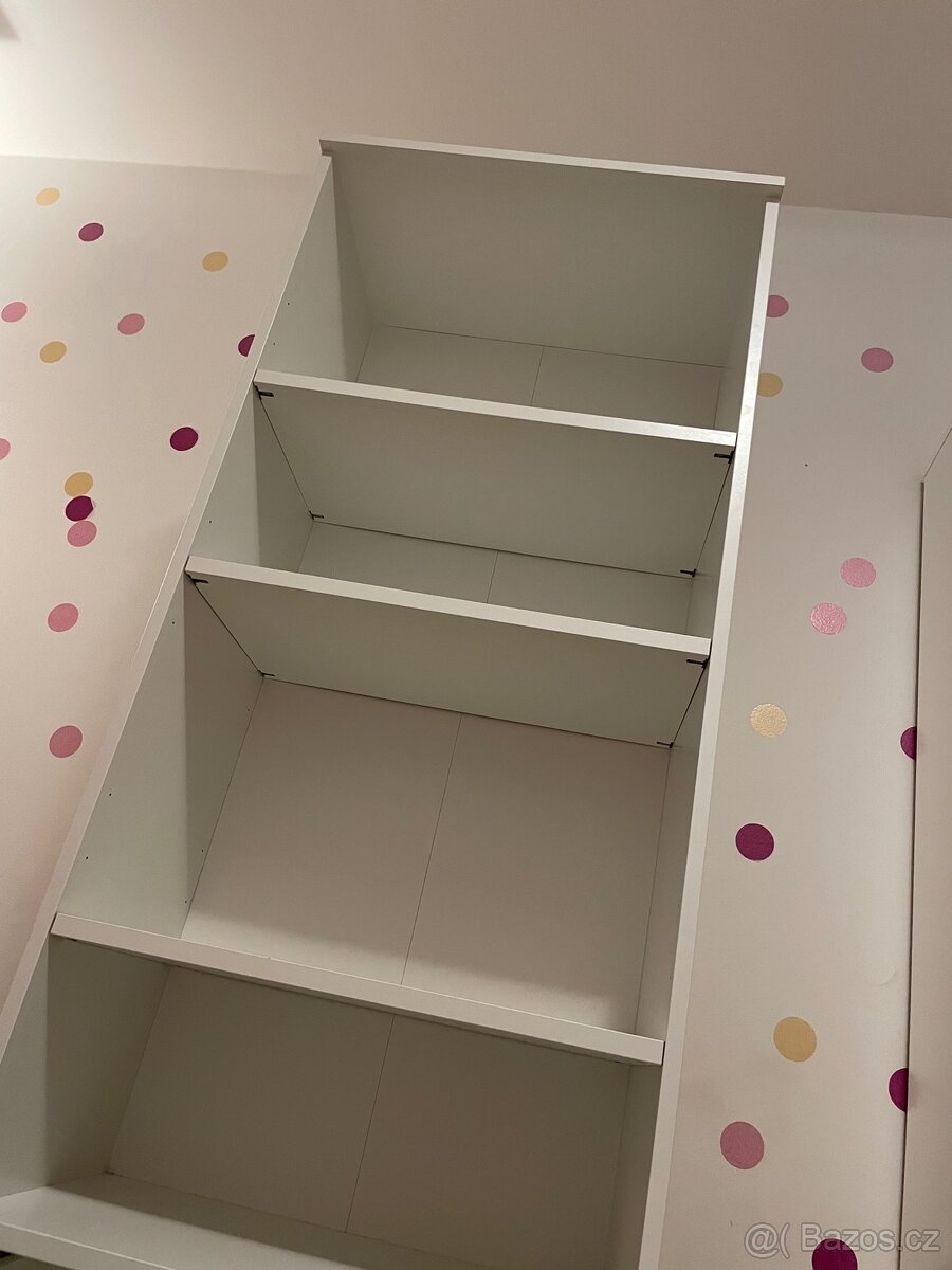 IKEA BRIMNES knihovna - 2