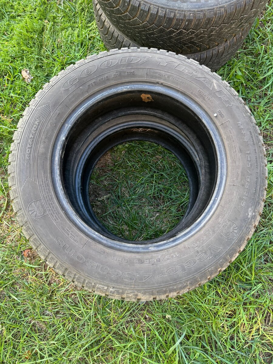 Goodyear Vector 195/65 r 15 zimní - 2
