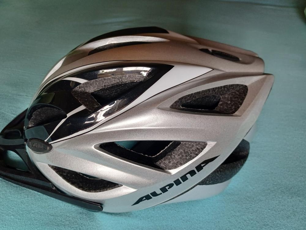 cyklo helma - 2