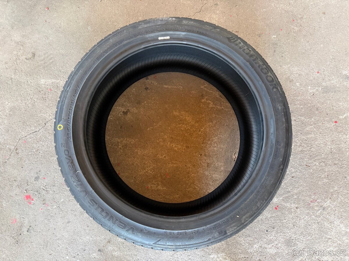 1ks Hankook Ventus V12 Evo2 - 235/40 R18 - NOVÁ - 2