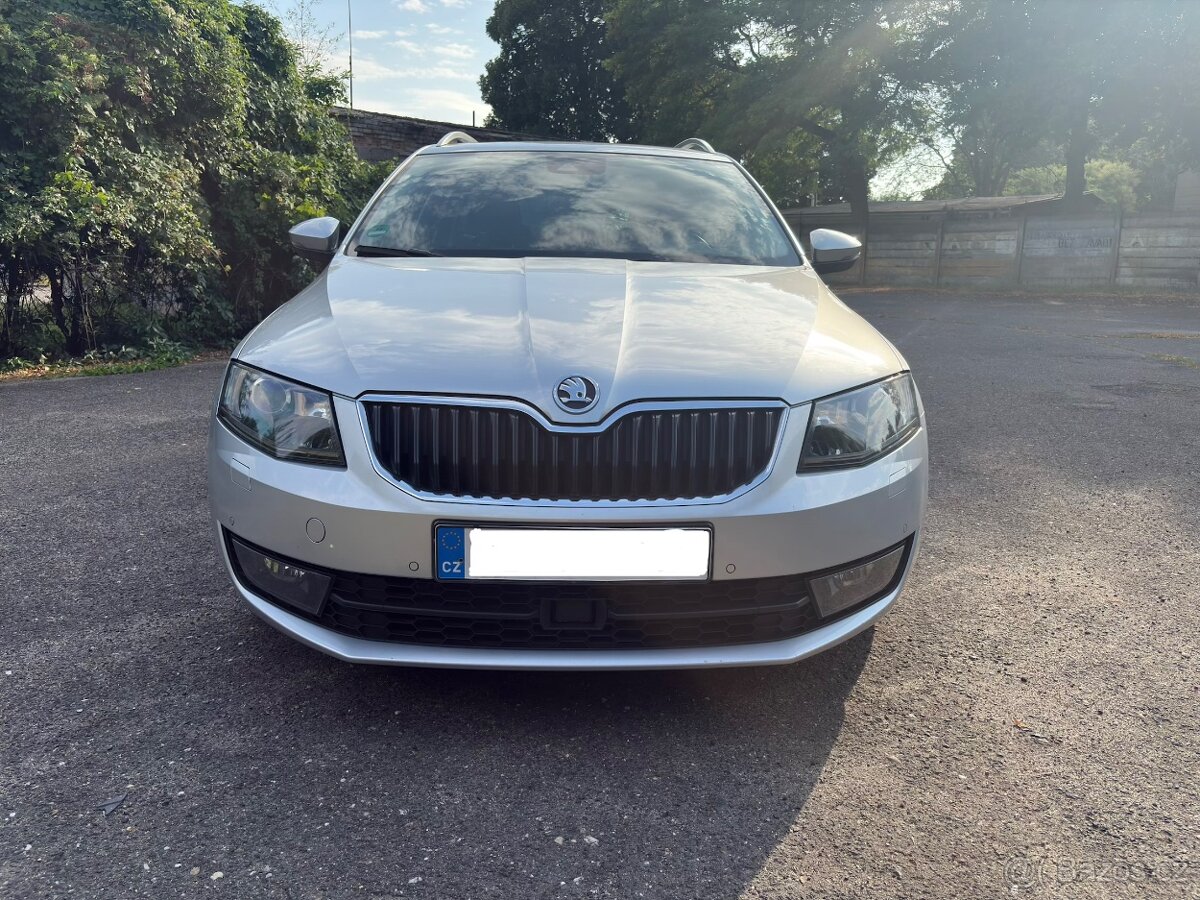 Škoda Octavia - 2