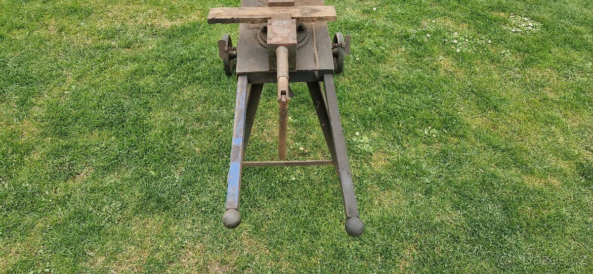 Řezačka na zelezo - 2