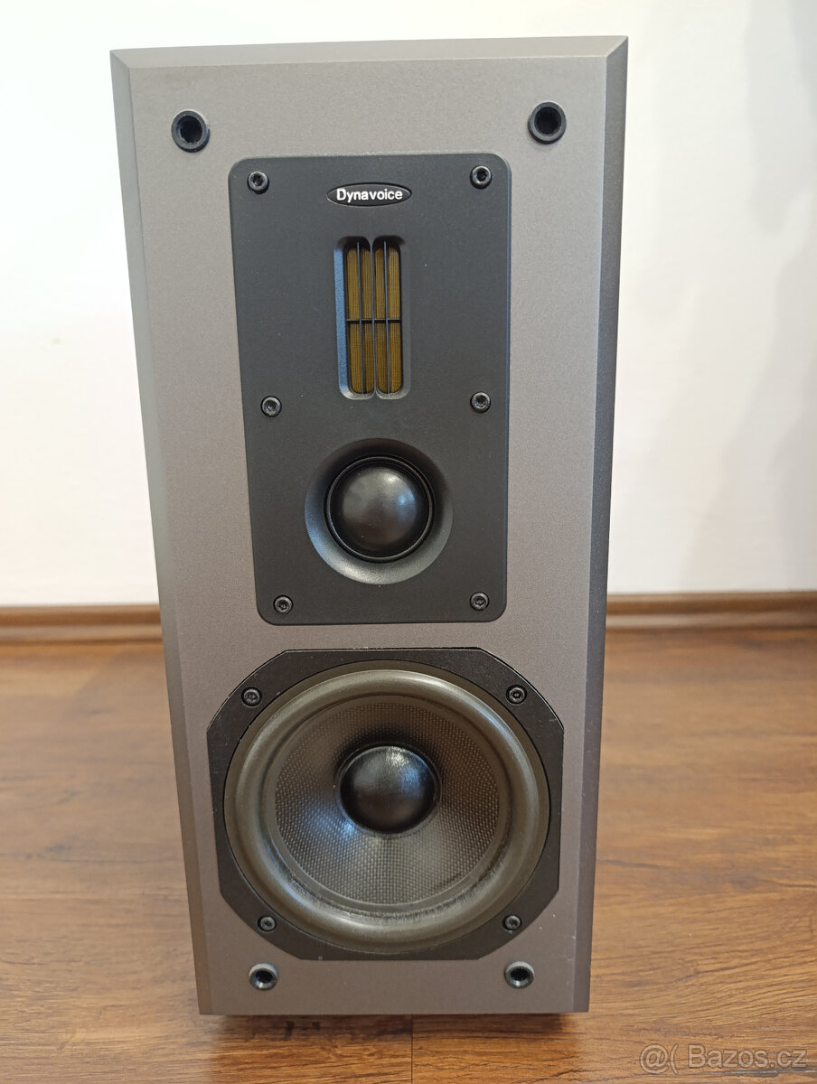 Dynavoice DM5 včetně podložek Soundcare Super Spike Self - 2