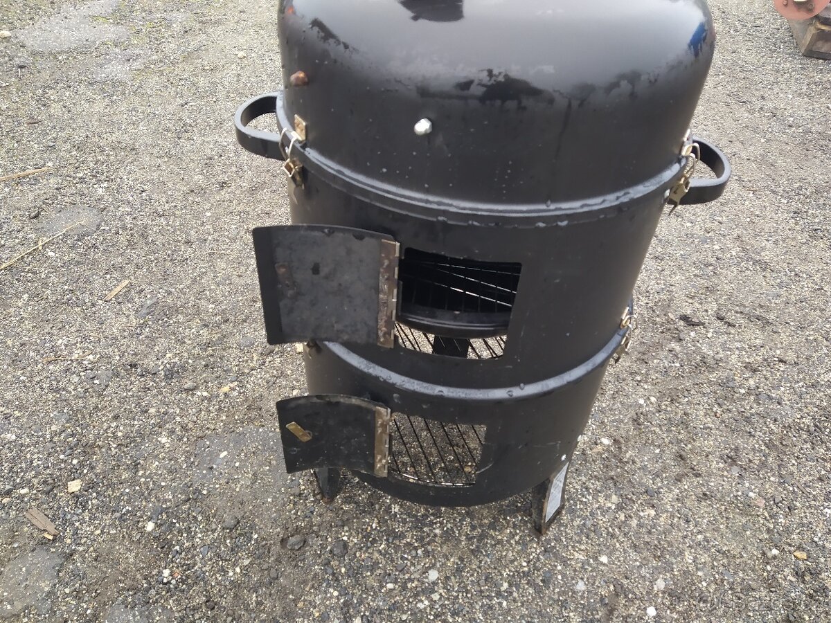 Zahradní gril na dřevěné uhlí, tříroštový, s teploměrem - 2