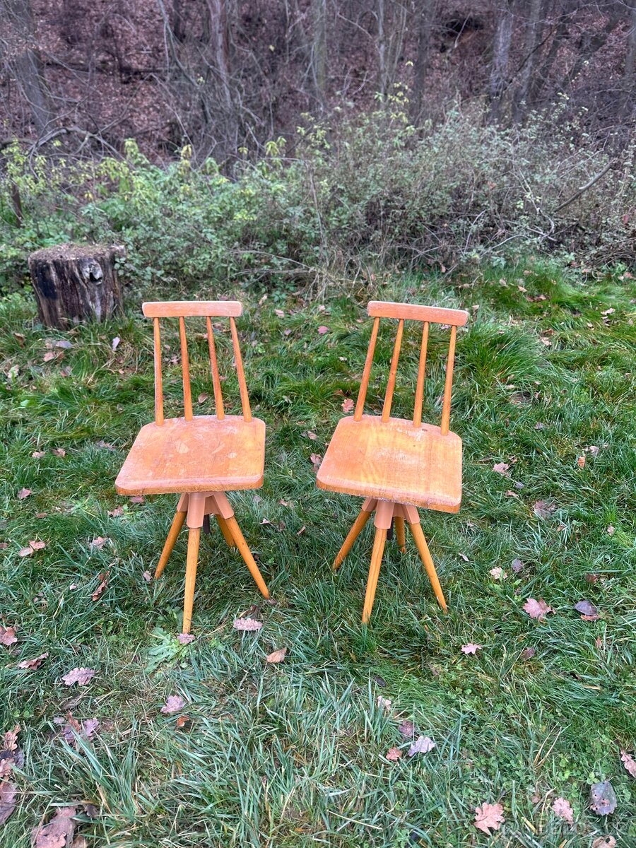 4x židle ke klavíru. Určeno k renovaci. Klavírní židle. - 2