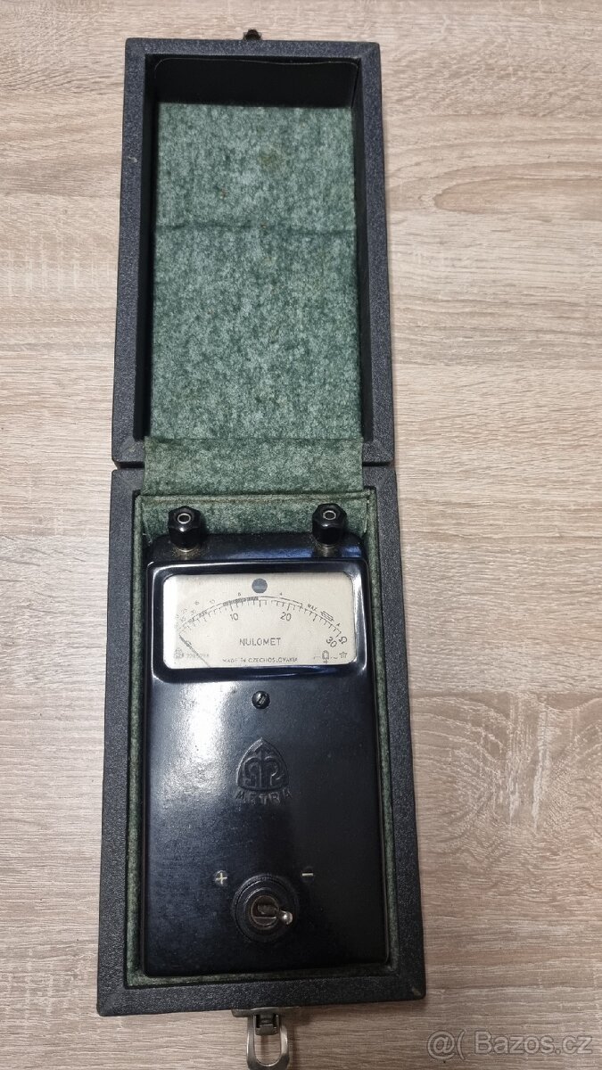 Staré měřící přístroje - 2