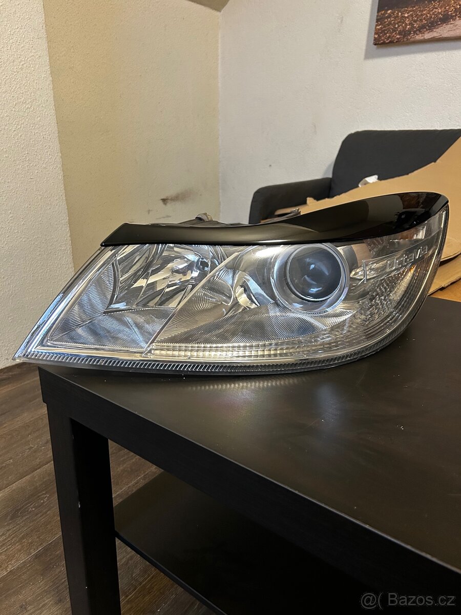 Prodám halogen světla Octavia 2 facelift - 2