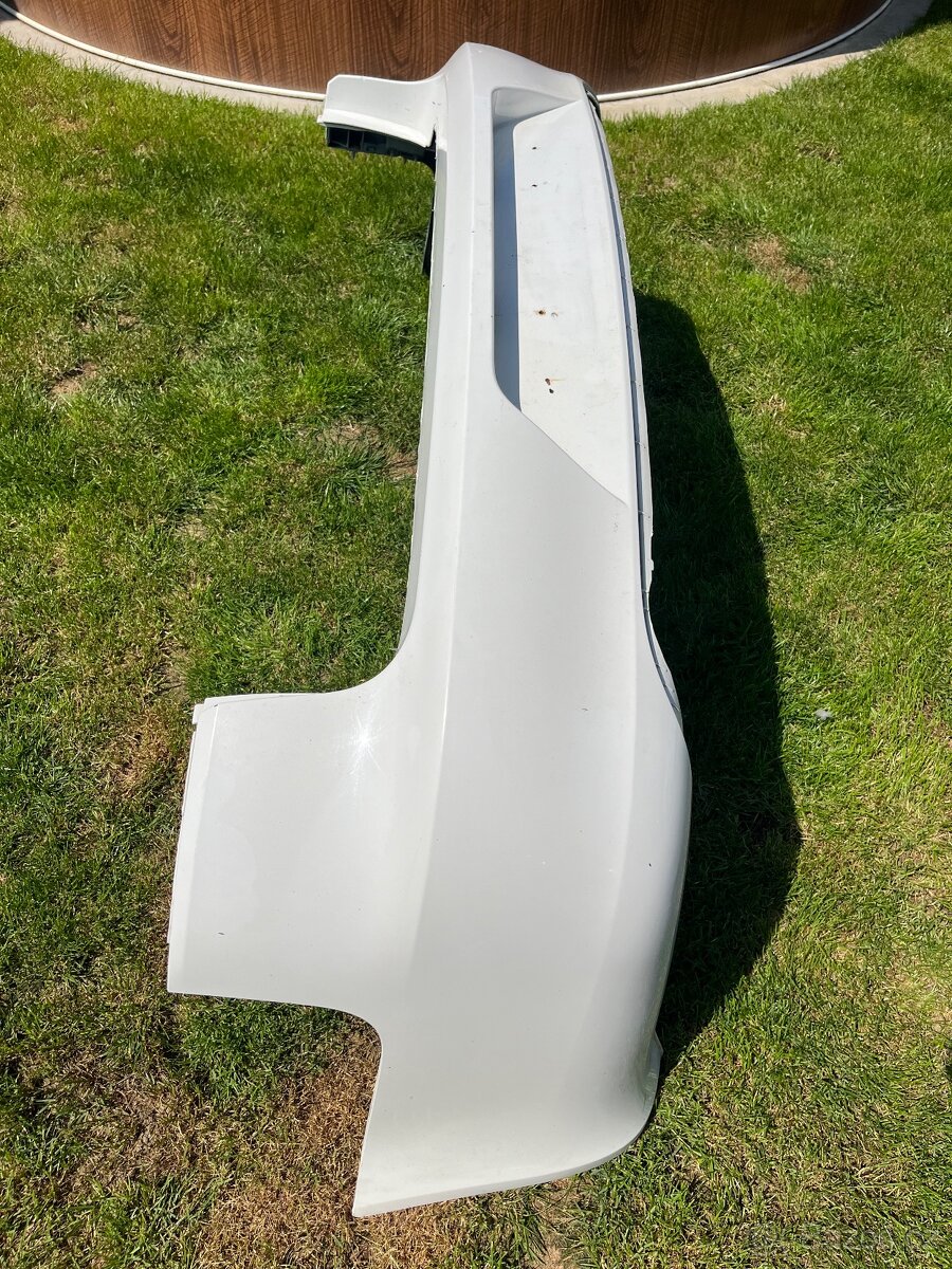Nárazník Seat Exeo Kombi - 2