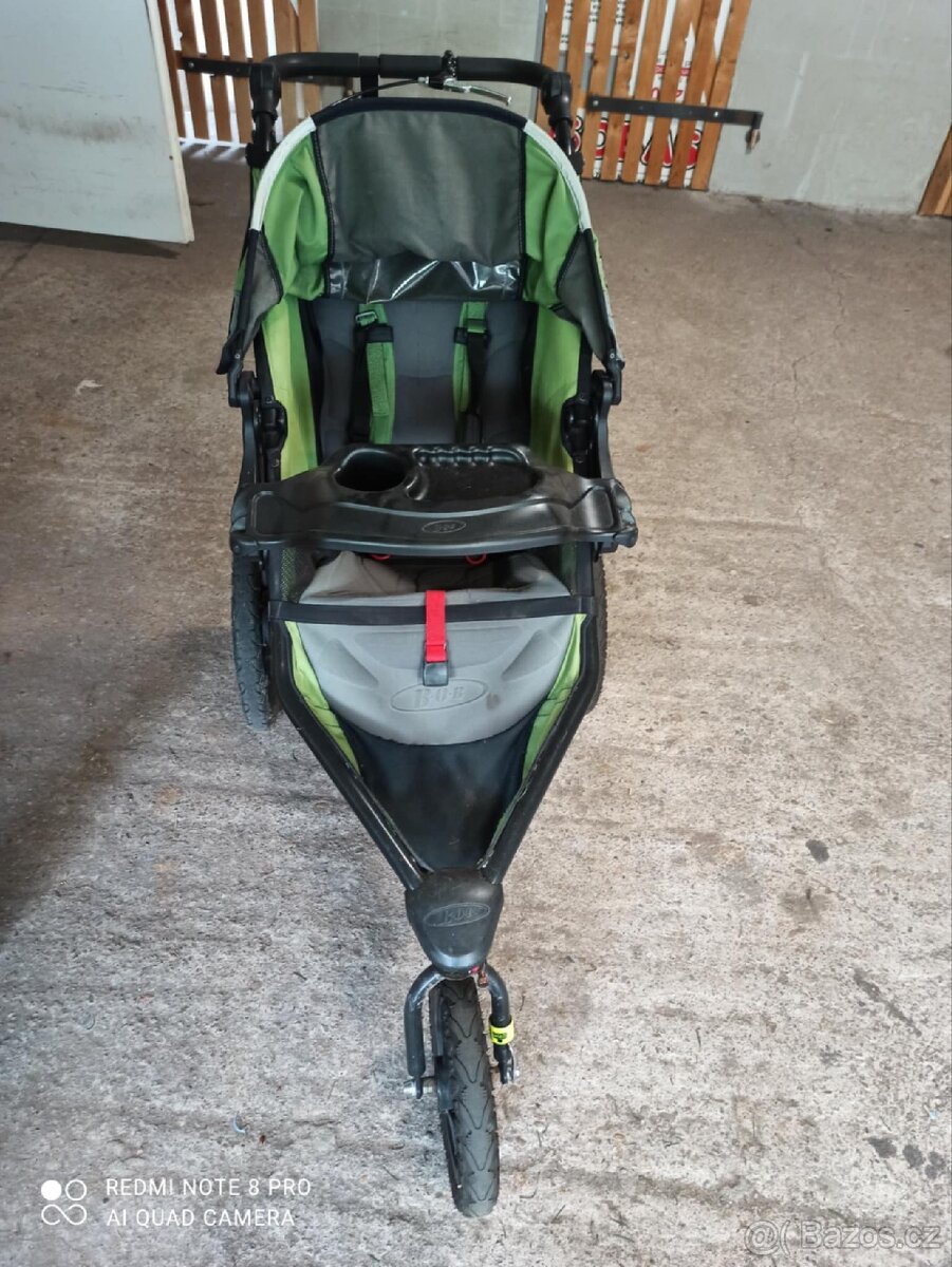 Kočárek Bob Revolution Pro - 2