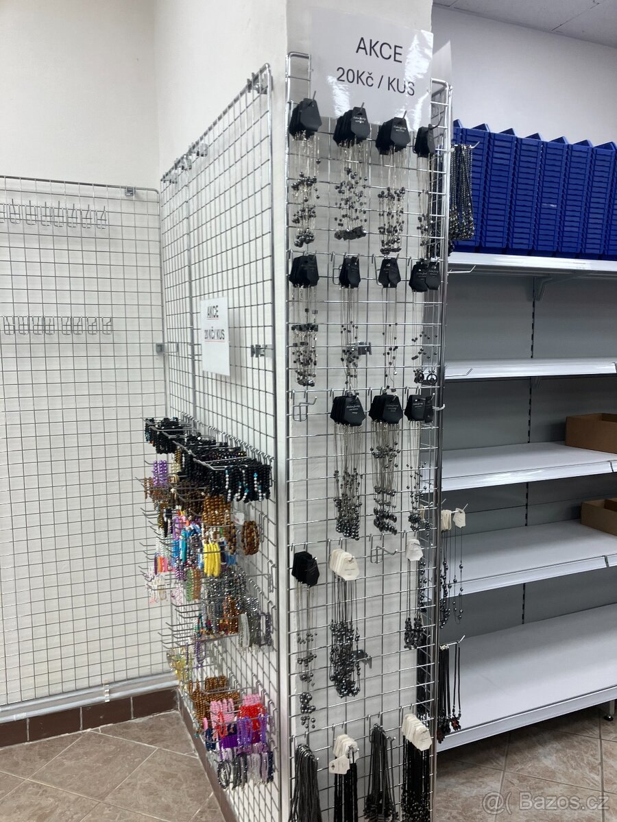 Regály - likvidace prodejny - 2