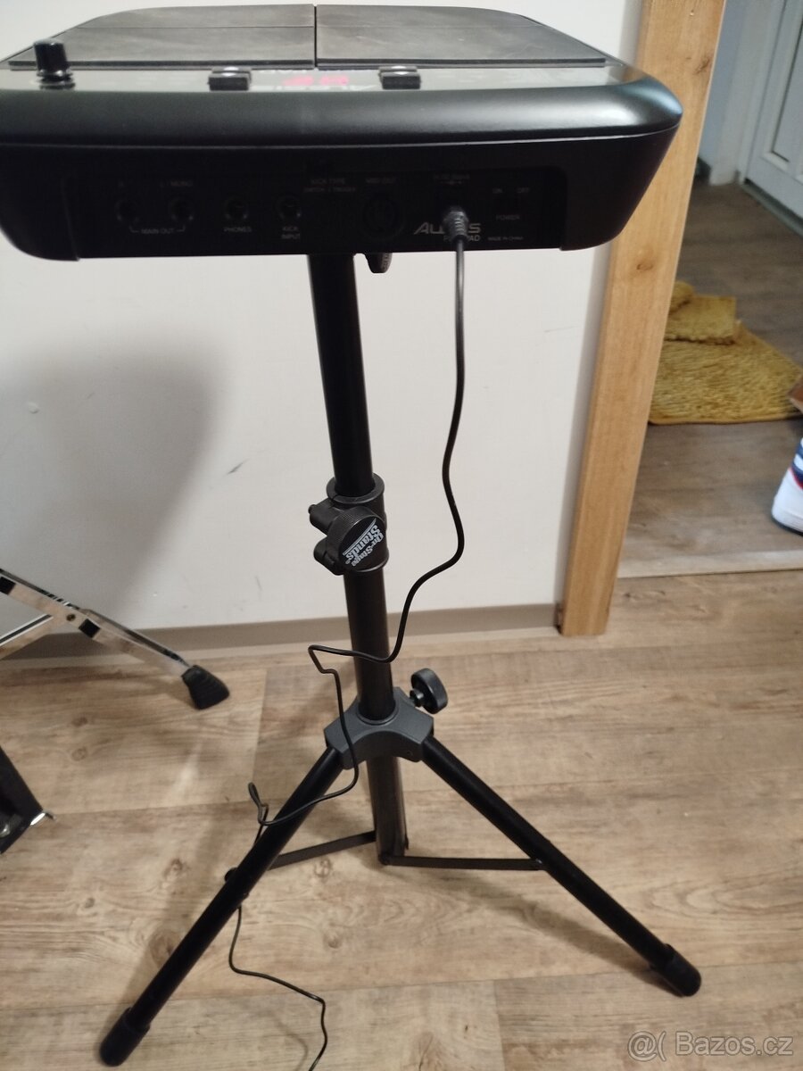 Alesis PercPad+ stojan - 2