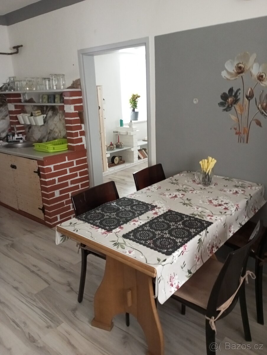 Pronájem 2+1v RD - 2