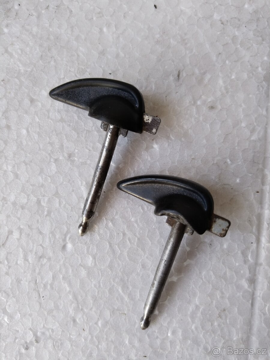 Jawa pérák, kývačka půlbuben - 2