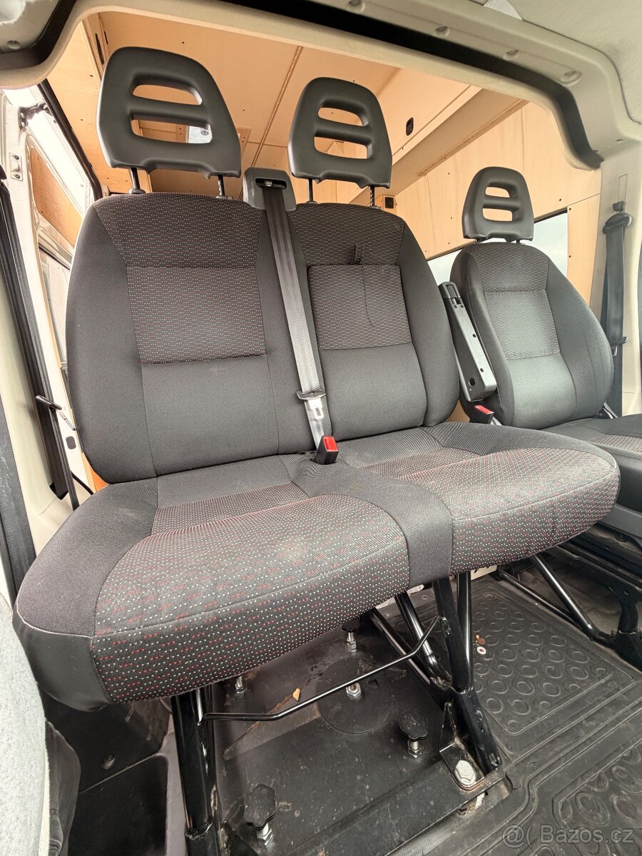 Otočná dvojsedačka peugeot boxer ducato - 2