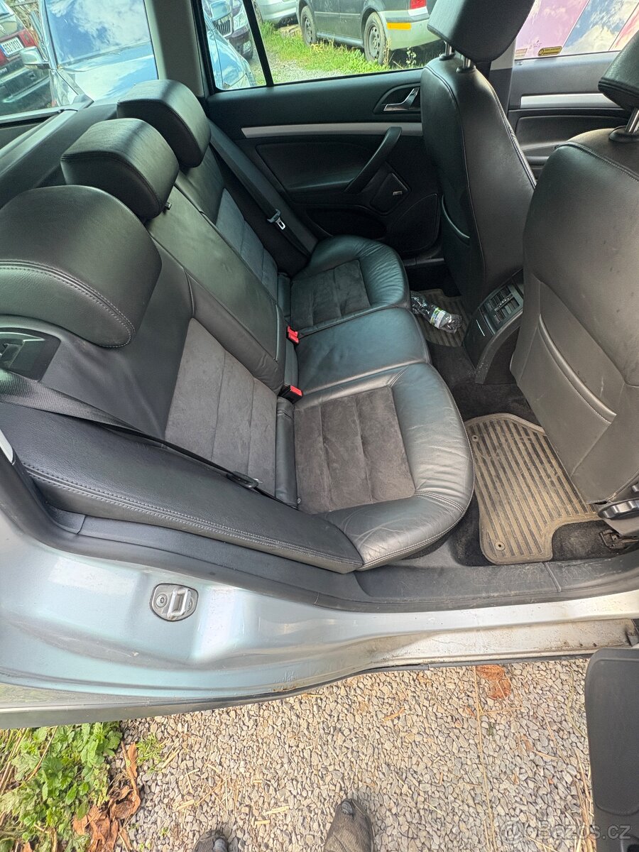 Sedačky Octavia 2 - 2