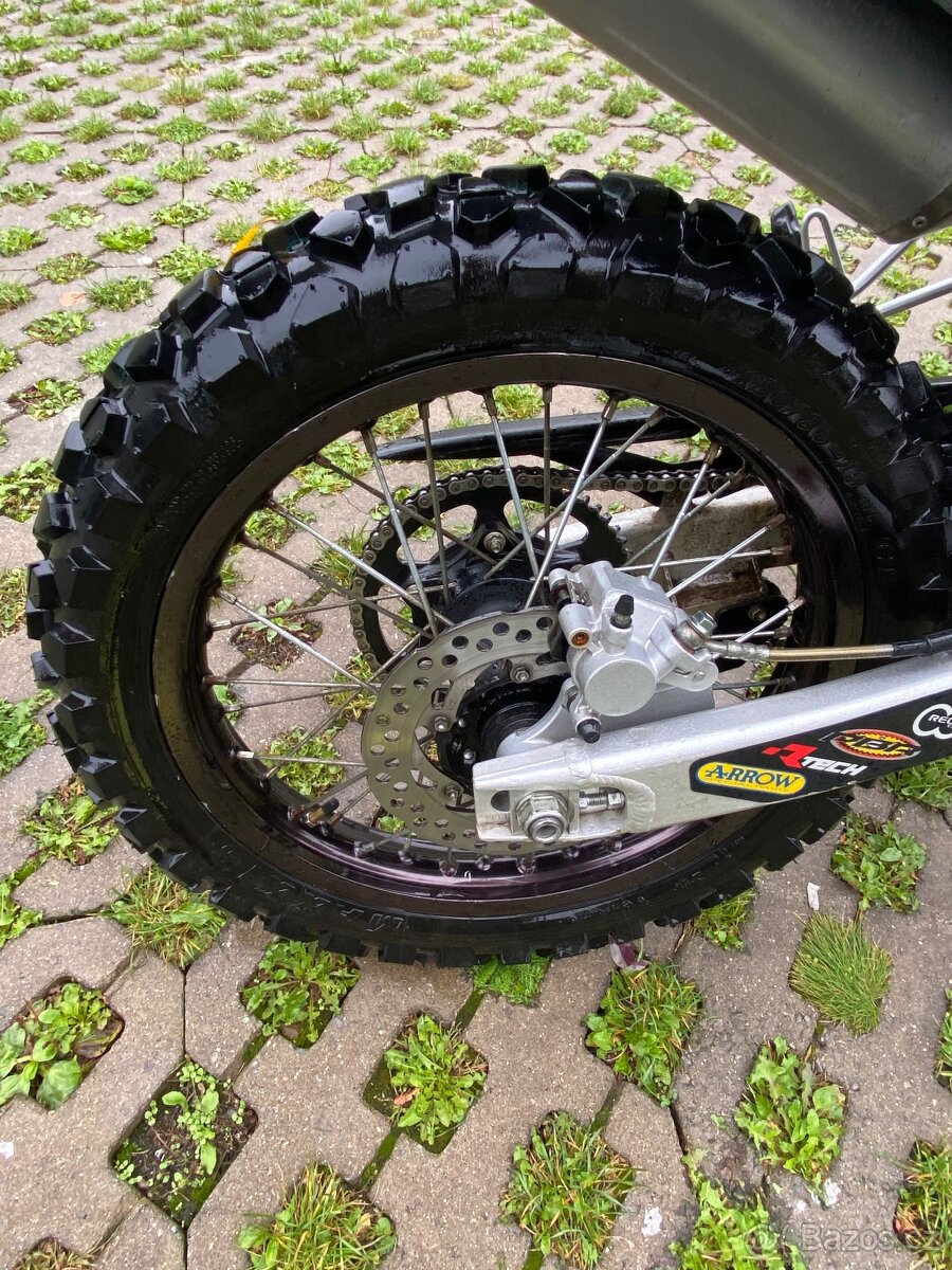 Swm rs 125r