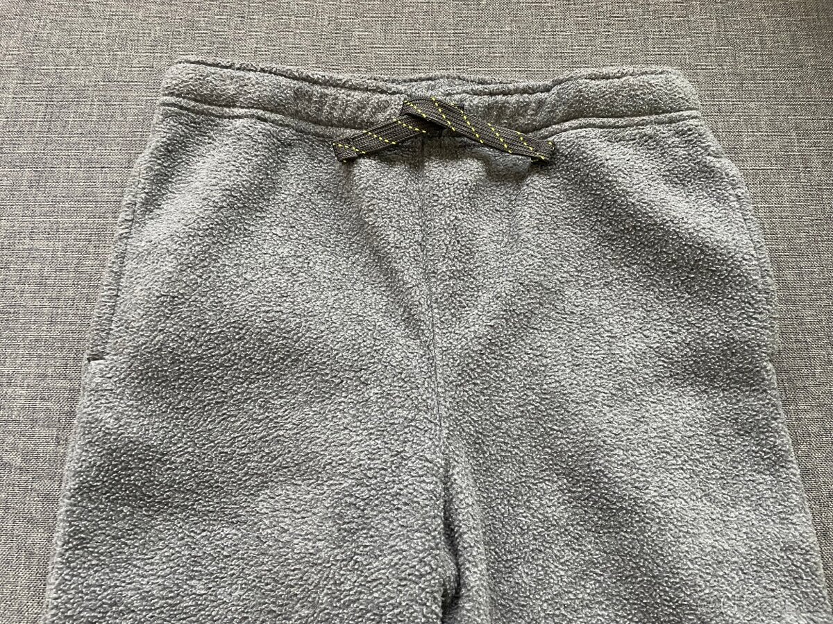 Teplejší tepláky - dovoz US - vel. 128 - 2