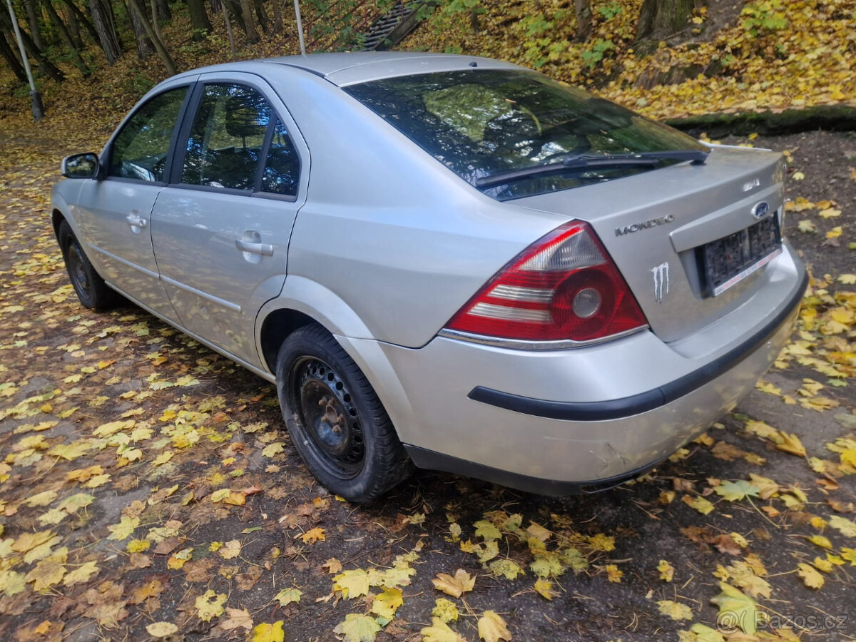 ford Mondeo nafta - 2