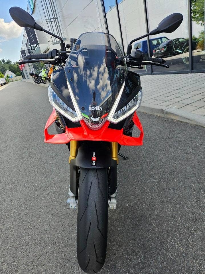Aprilia Tuono V4 Factory E5+ (2025) – Stav nové, DPH, ČR pův - 2