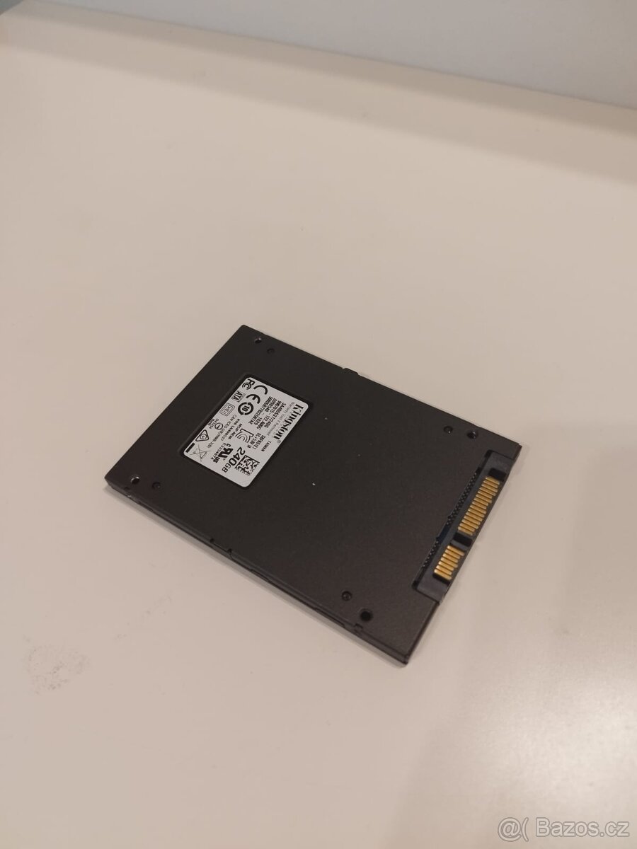 Kingston SA400S38/240G - 2