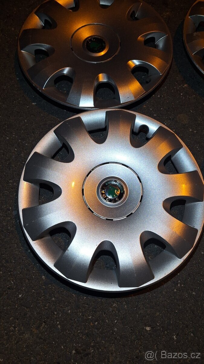 Poklice originalni Škoda 15" - 2