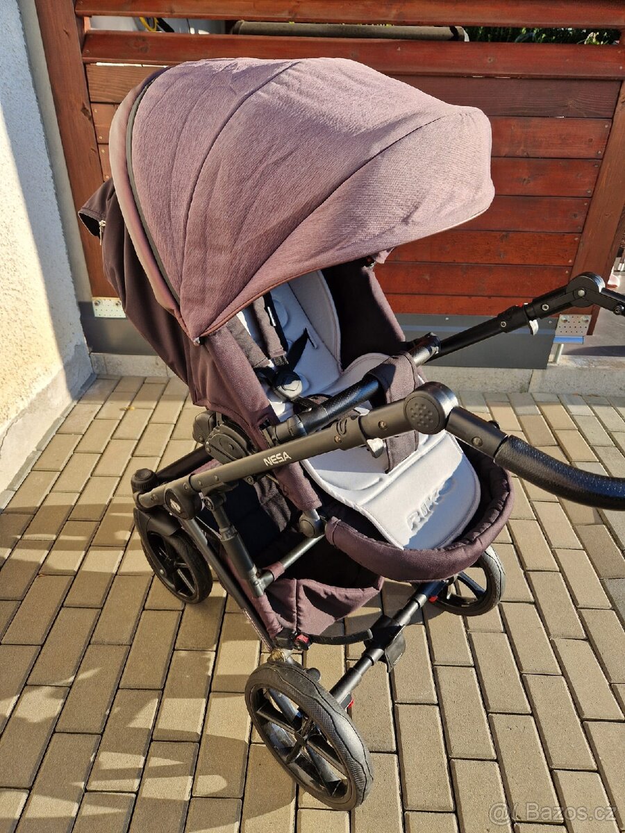 Kočárek 3v1 pěkný stav - 2