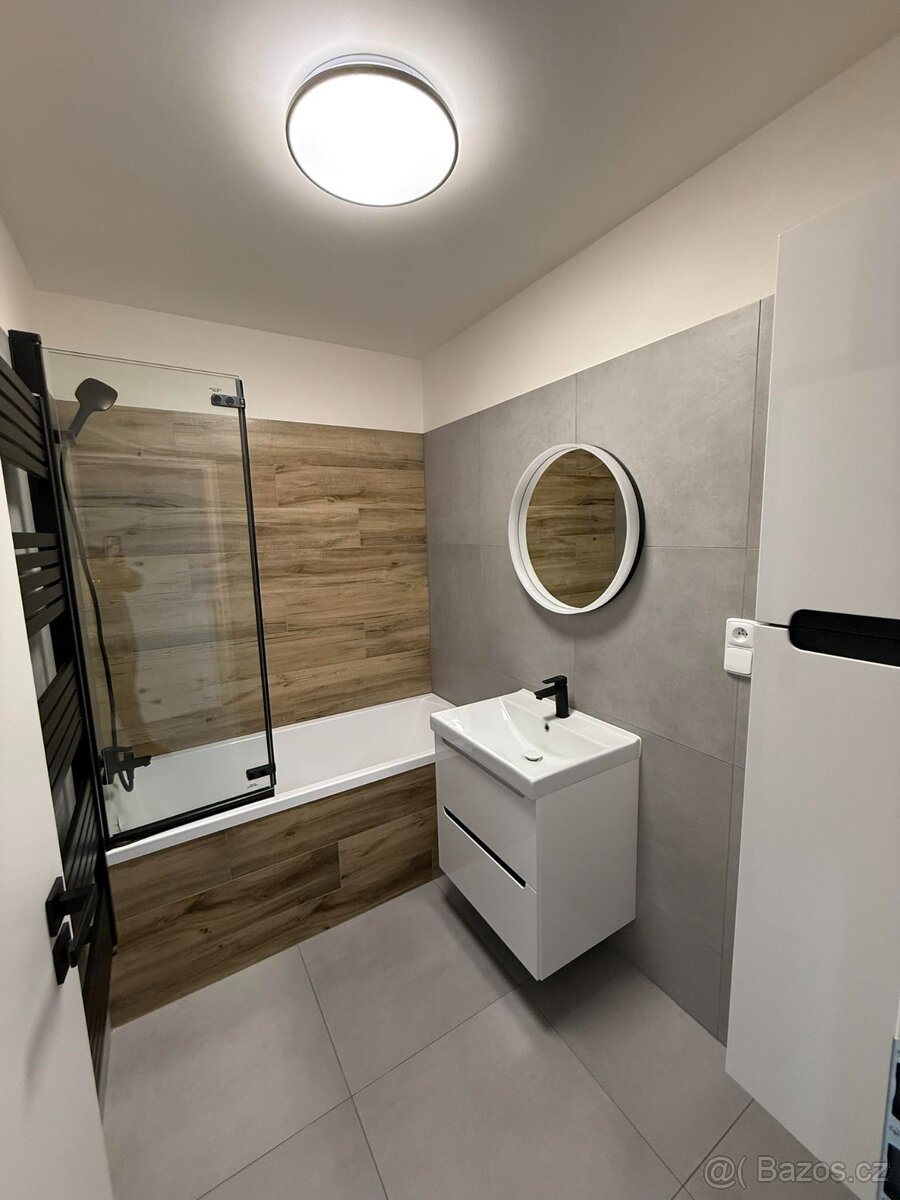 Pronajmu byt 3+1 ve Strážnici - 2