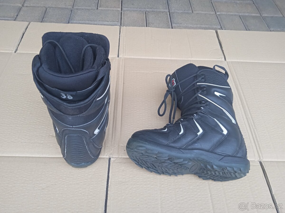 Boty na snowboard Power Zone- stélka 24 cm - 2