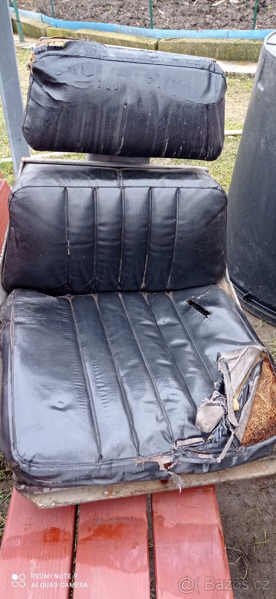 Prodám sedačku na Zetor - 2