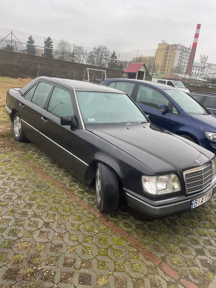 Mercedes w124 e200d 1995 - 2