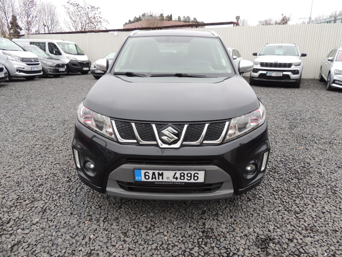 Suzuki Vitara 1.4iT,103kw,Elegance,2017,ČR,1.majitel - 2
