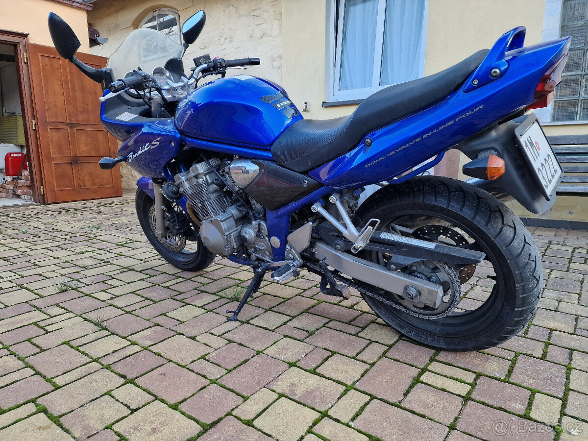 Motocykl SUZUKI GSF 600 - 2