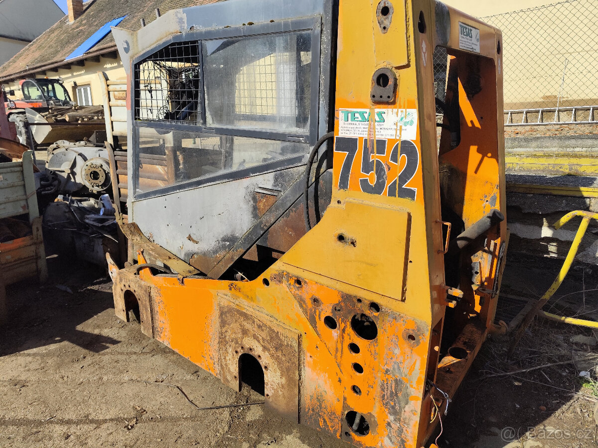 Prodám dílly na smykový nakladač Locust - 2