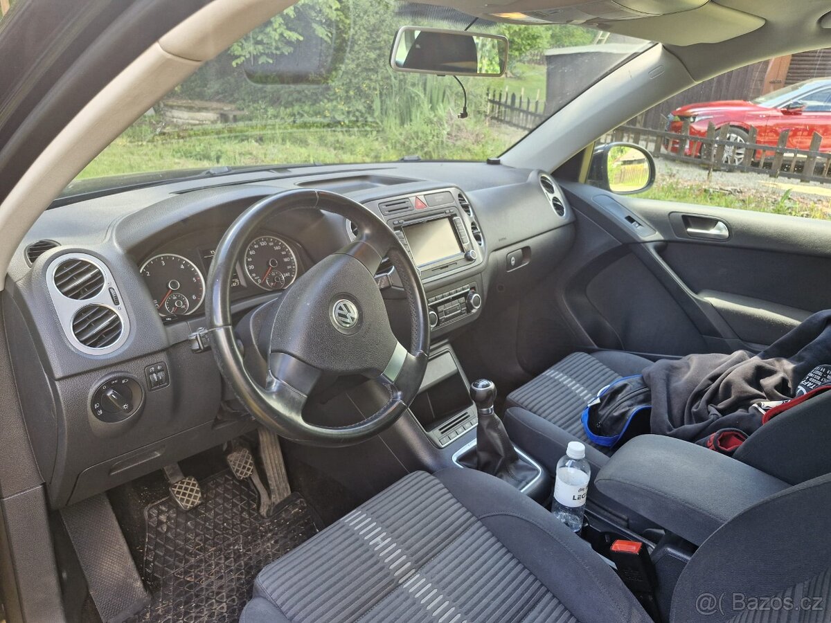 VW Tiguan - 2