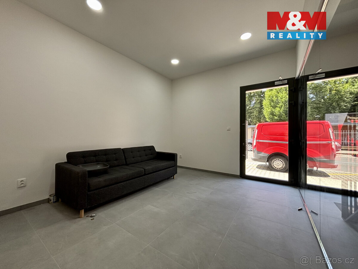 Pronájem obchod a služby, 35 m², Ostrava, ul. Poděbradova - 2